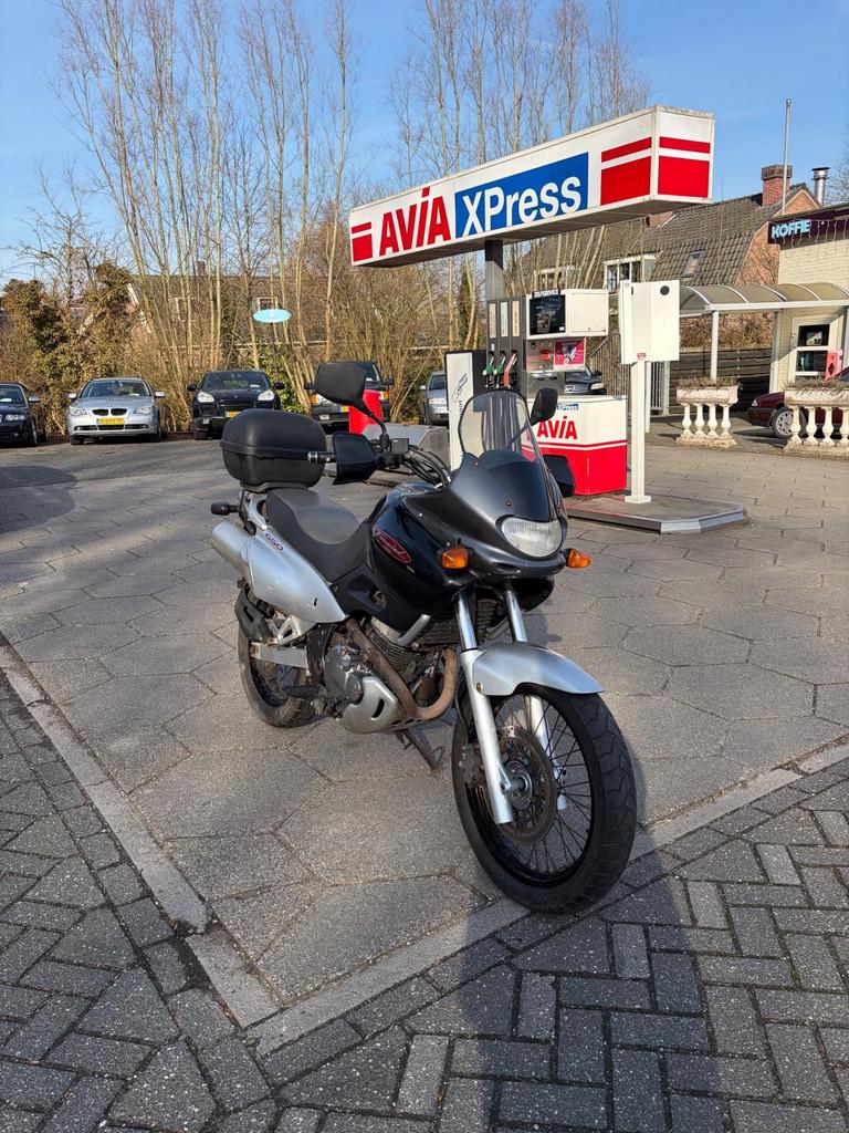 Suzuki All-Road XF 650 Freewind A2 35KW *Voor de hobbyist, Rijksstraatweg 248
3634AN  Loenersloot, NL, 644 cc, Bedrijf, Toermotor