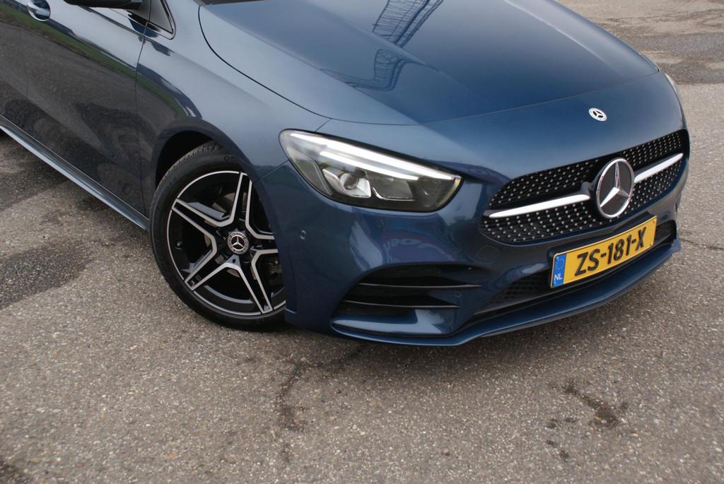 Mercedes-Benz B-klasse 180 ///AMG Pakket | Pano | Camera | O, Auto's, 136 pk, Gebruikt, 4 cilinders, 700 kg
