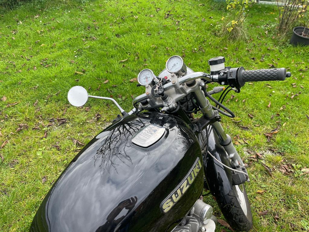Suzuki GS 850 café racer, Motoren, Motoren | Oldtimers, Cardan-aandrijving, 4 cilinders, Motorrijbewijs A, Meer dan 35 kW
