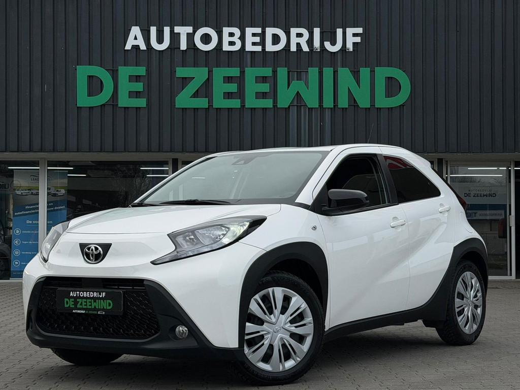 Toyota Aygo X 1.0 VVT-i MT Envy|Bluetooth|camera|Rijklaar, Auto's, Gebruikt, 4 stoelen, Wit, 3 cilinders