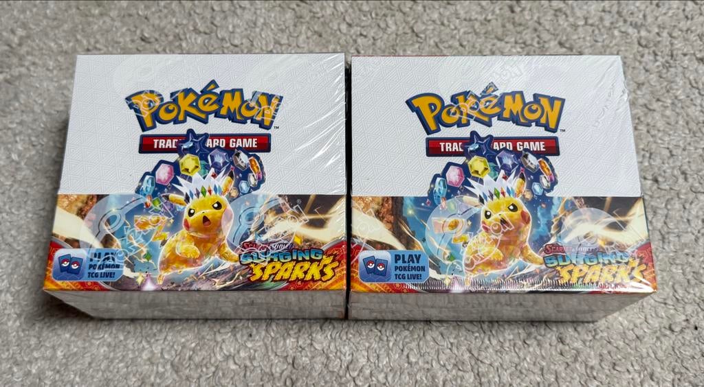 Pokemon Surging Sparks Booster Box 2x - Sealed, Hobby en Vrije tijd, Verzamelkaartspellen | Pokémon, Ophalen of Verzenden, Nieuw