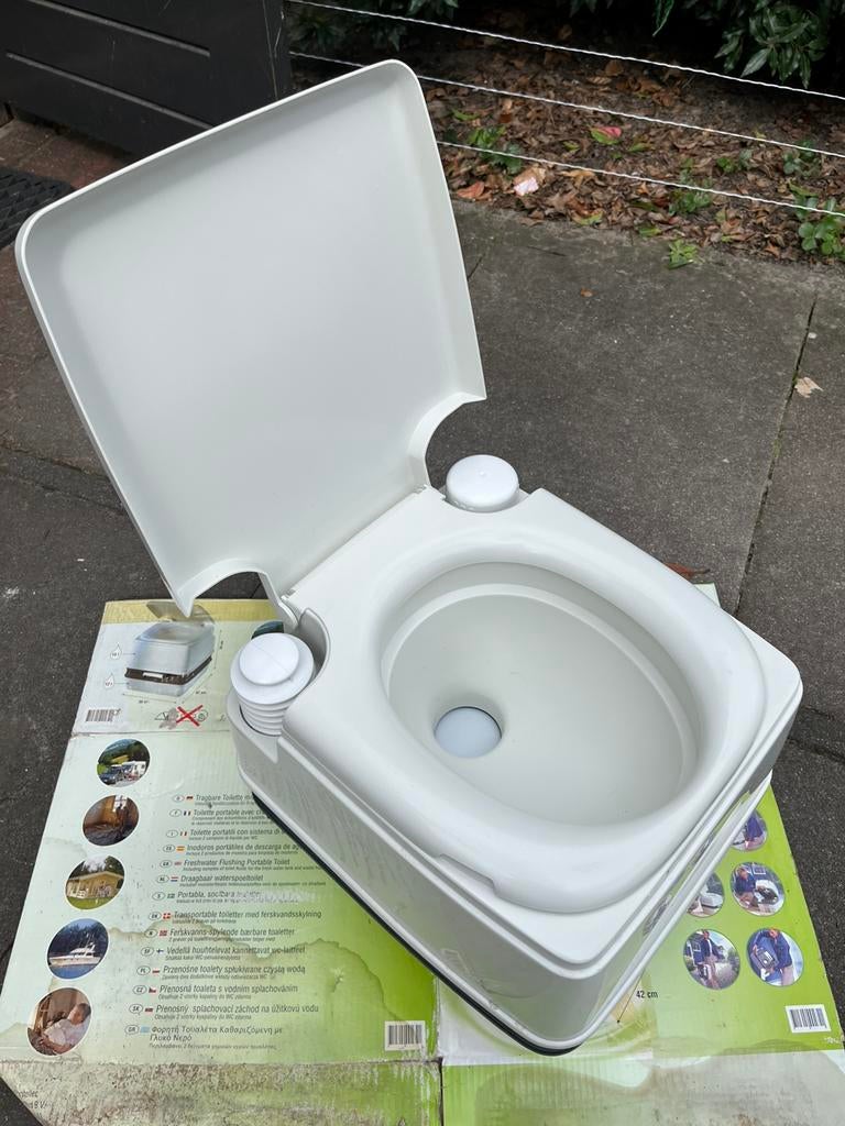 Mobiel toilet, Ophalen, Zo goed als nieuw, Toilet