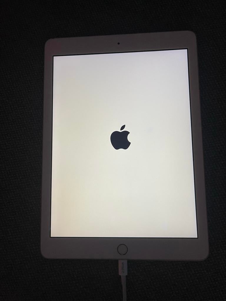 iPad 6e Gen 128GB met beschermhoes (excl. oplader), Ophalen of Verzenden, Gebruikt, Apple iPad, 128 GB