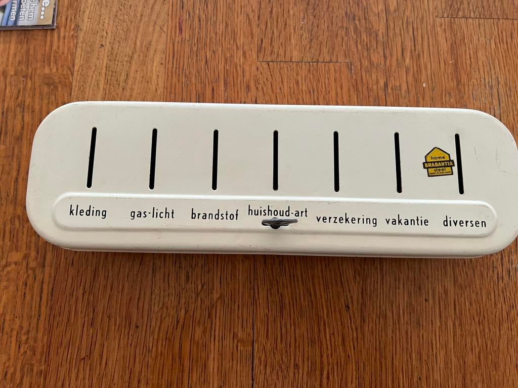 Retro huishoud geldkist ijzer brabantia, Ophalen of Verzenden, Zo goed als nieuw