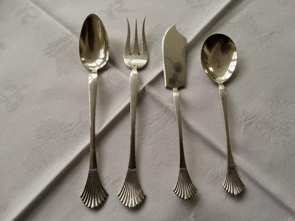 Zilveren hors d'oeuvre set presenteerset Van Kempen, 4 delig, Antiek en Kunst, Verzenden