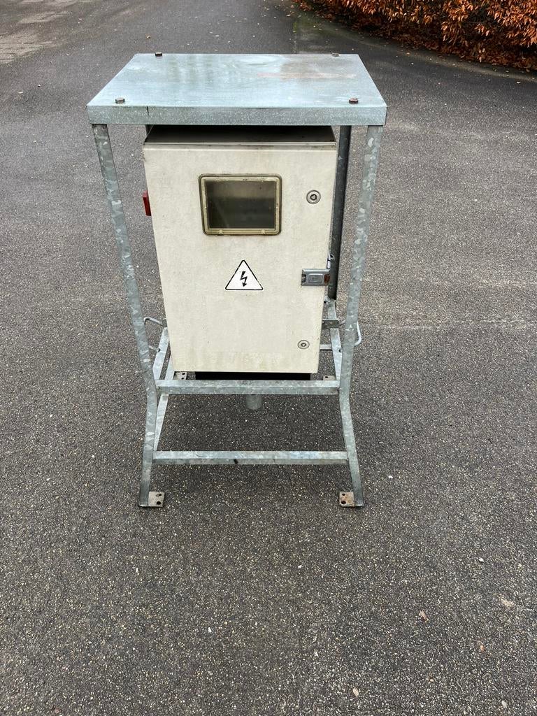 Bouw stroomkast / bouw aansluiting / hoofdaansluiting, Doe-het-zelf en Verbouw, Elektra en Kabels, Ophalen, Zo goed als nieuw