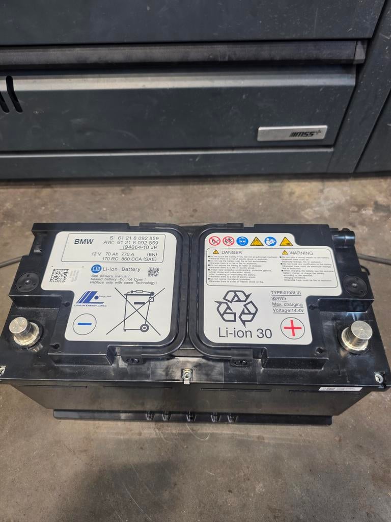 BMW M3/M4/M5/M6/M8 Lithium Accu 12V 70Ah, Auto-onderdelen, Ophalen of Verzenden