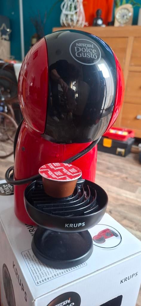 Dolce Gusto Piccolo XS, Witgoed en Apparatuur, Koffiezetapparaten, Gebruikt, Koffiemachine, Ophalen of Verzenden, Koffiepads en cups
