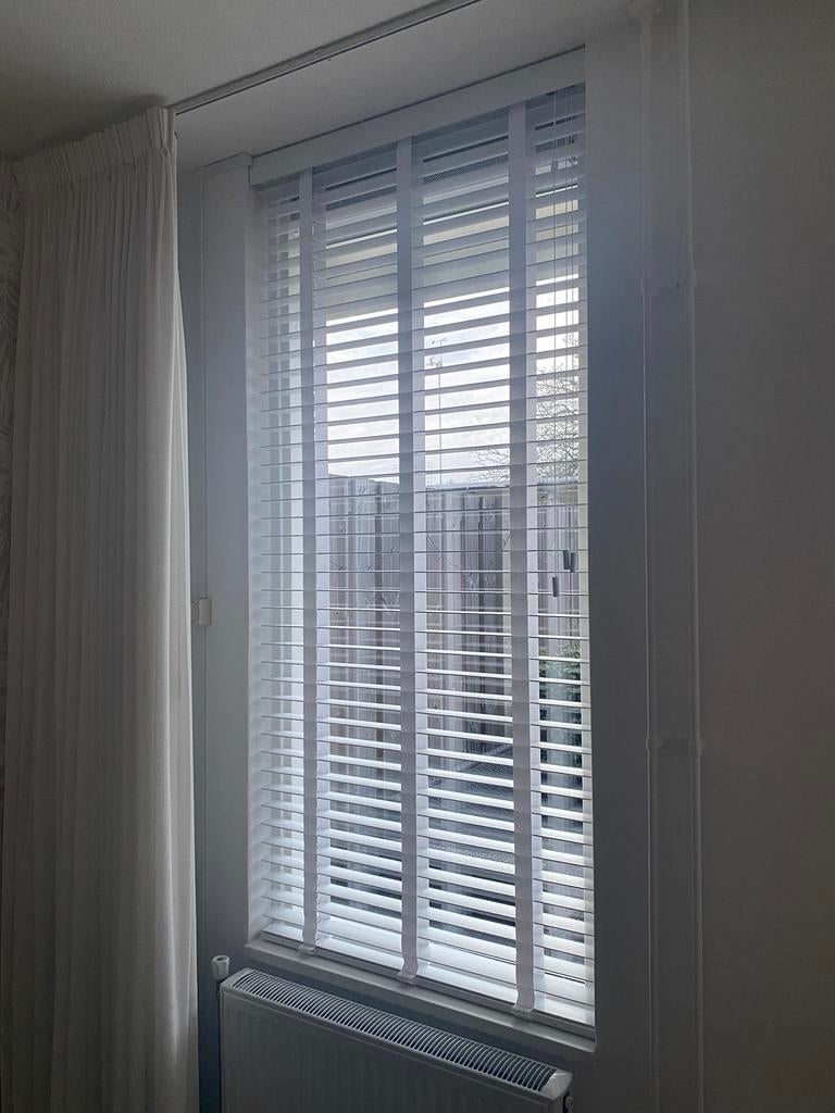 Jaloezie hout wit, Ophalen, Zo goed als nieuw, Wit