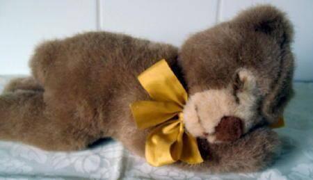 STEIFF SLAPENDE BEER * Ouder en Een Liefje ! *, Verzenden, Zo goed als nieuw, Stoffen beer, Steiff