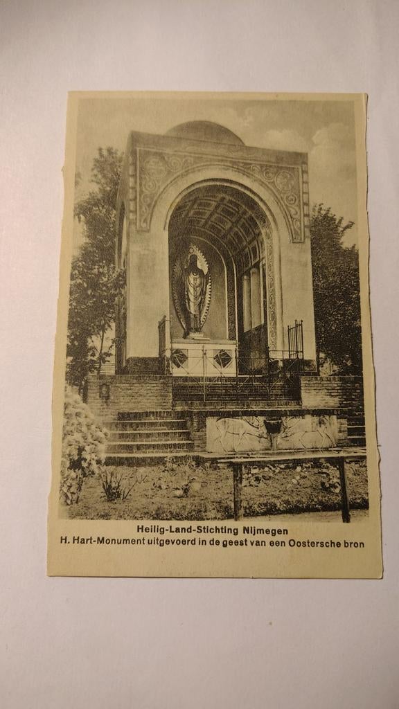 Heilig Landstichting H. Hart-Monument uitgevoerd in de geest, Ophalen of Verzenden, Noord-Brabant