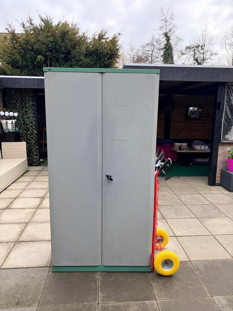 Stalen archiefkast met legplanken, Huis en Inrichting, Kasten | Roldeurkasten en Archiefkasten, Ophalen, Gebruikt, 100 tot 150 cm