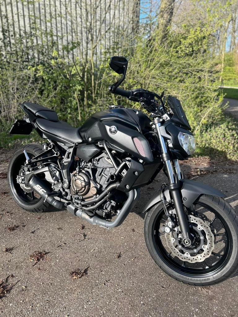Prachtige en goed onderhouden Yamaha MT 07 zwart, 2 cilinders, Motorrijbewijs A, Particulier, Meer dan 35 kW