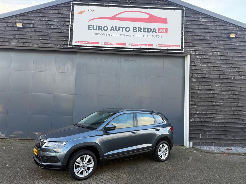 Skoda Karoq 1.5 TSI ACT Ambition Business Automaat, Euro 6, 4 cilinders, 150 pk, Leder en Stof