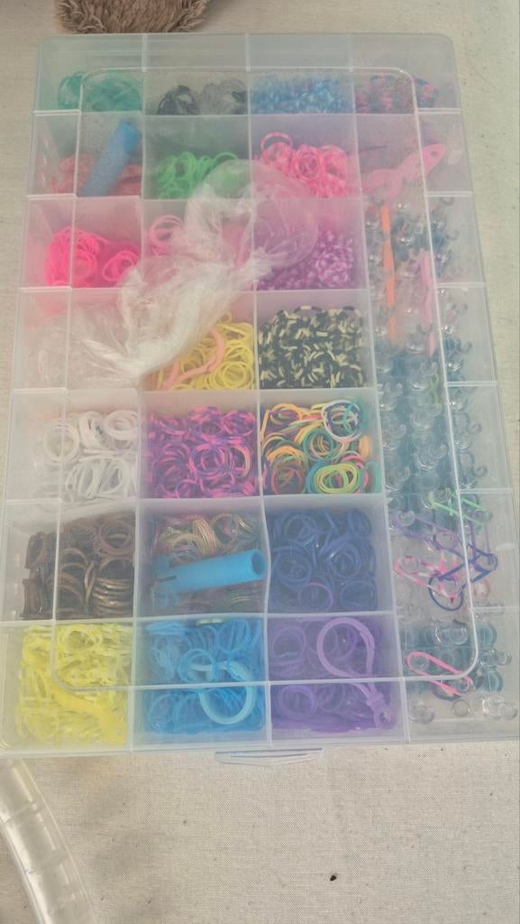 Bak met Loombandjes, Ophalen