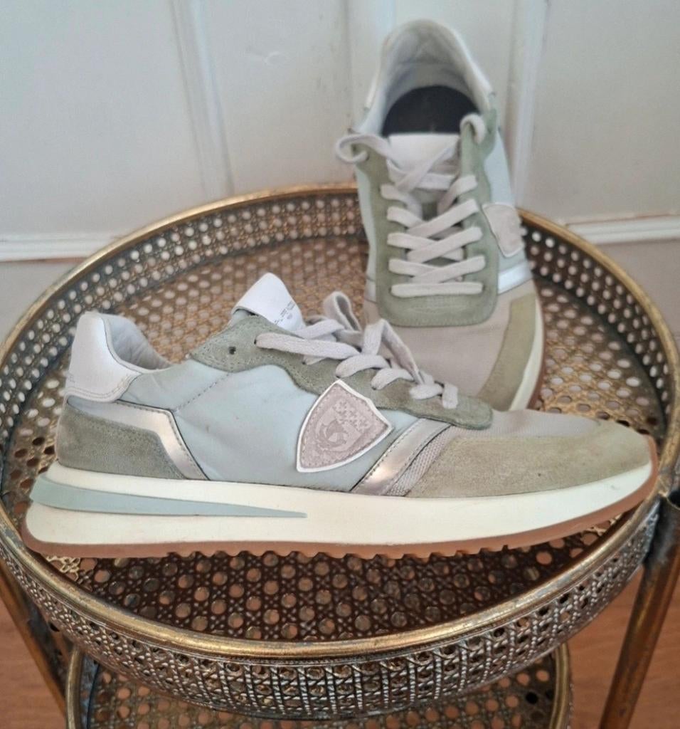 Philippe Model sneakers, Ophalen of Verzenden, Zo goed als nieuw, Beige, Sneakers of Gympen