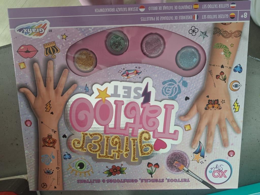 Glitter Tattoo Set - Tijdelijke Tattoos voor Kinderen, Ophalen of Verzenden, Zo goed als nieuw
