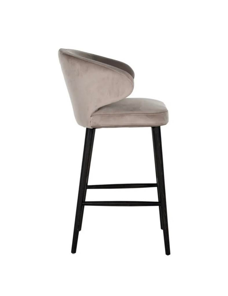 Richmond Barstoel Indigo Khaki velvet, Huis en Inrichting, Barkrukken, Ophalen, Met voetsteun, Zo goed als nieuw, Hout