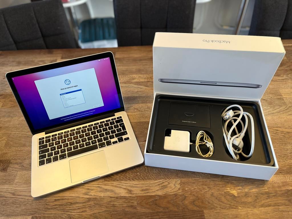 Macbook Pro 13 inch retina A1502 HDMI USB IZGST, MacBook Pro, 256 GB, 2 tot 3 Ghz, Qwerty