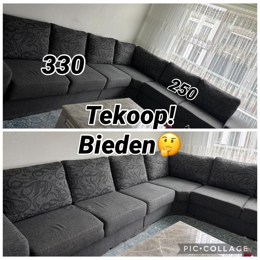 Grote hoekbank met sierkussens - Zo goed als nieuw, Huis en Inrichting, Banken | Bankstellen, 100 tot 125 cm, Hoekbank, 300 cm of meer