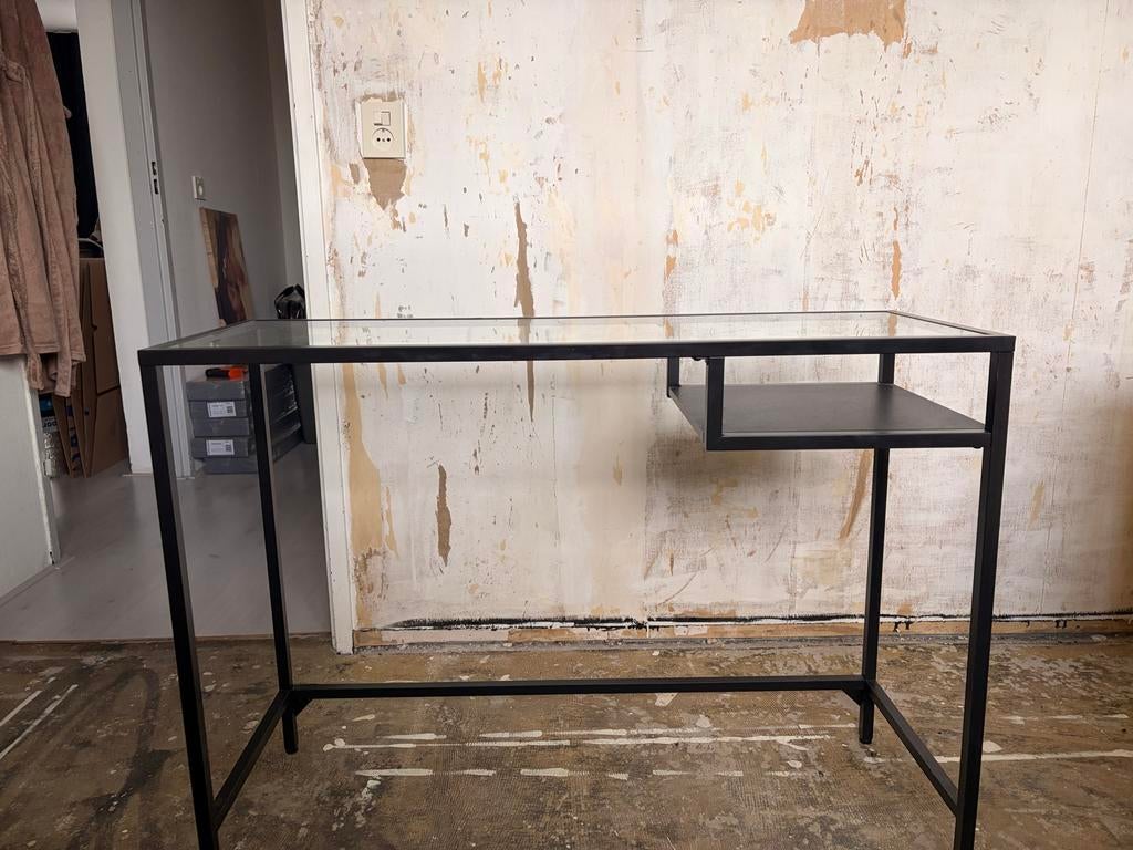 IKEA Vittsjö laptoptafel / bureau met glazen blad, Ophalen, Gebruikt