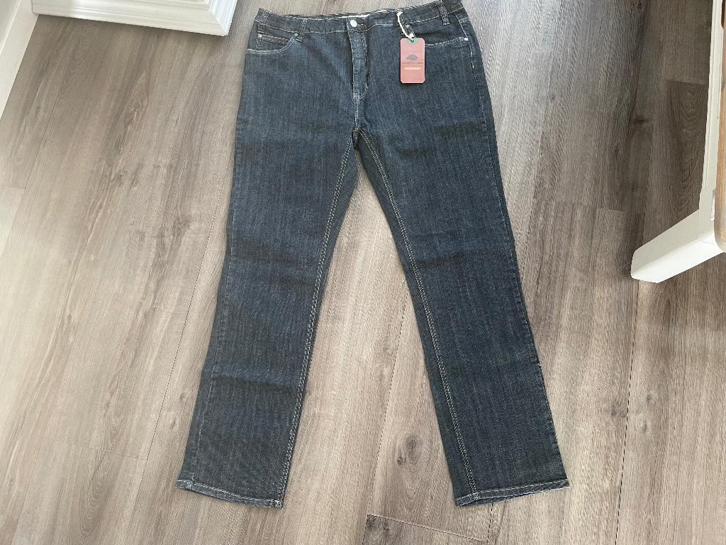 nieuwe SPIJKERBROEK maat 42-34 - WD014, Kleding | Heren, Grote Maten, Nieuw, Broek of Spijkerbroek, Blauw, Ophalen of Verzenden