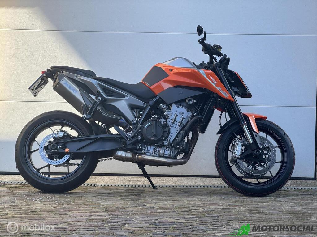 KTM 790 Duke ABS - Akrapovič, KTM, Bedrijf, Onbekend, Meer dan 35 kW