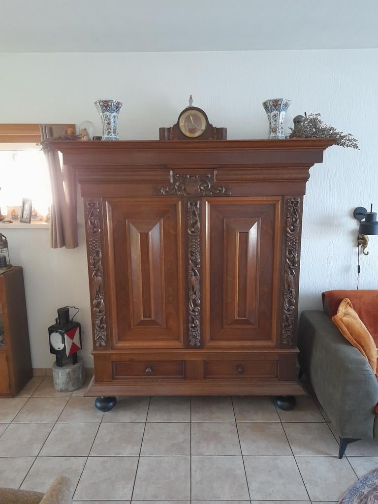 Originele Groenlose eiken toogkast, Antiek en Kunst, Ophalen of Verzenden