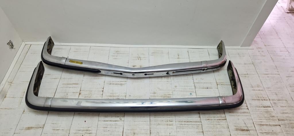 Mercedes W123 Coupé voor- en achterbumper, Ophalen, Voor, Bumper