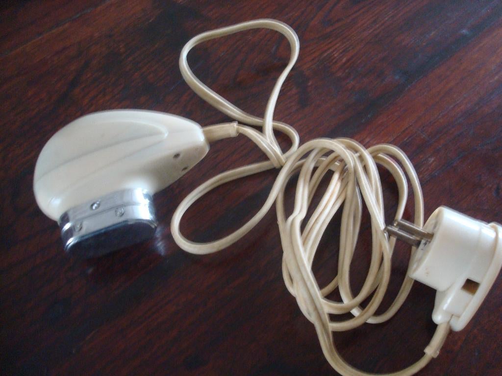 Scheerapparaat Philips tweekopper, Antiek en Kunst, Antiek | Gereedschap en Instrumenten, Ophalen of Verzenden