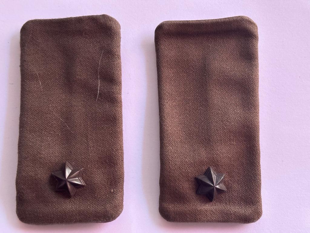 Schouder set tweede LTN, Verzenden, Landmacht, Nederland, Kleding of Schoenen