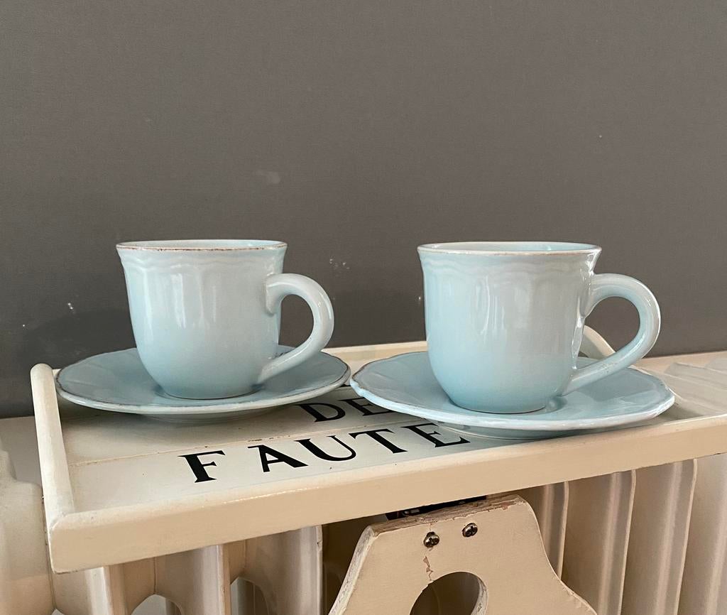 Riviera Maison kop en schotel 2x, Ophalen of Verzenden, Zo goed als nieuw, Overige stijlen, Kop(pen) en/of Schotel(s)