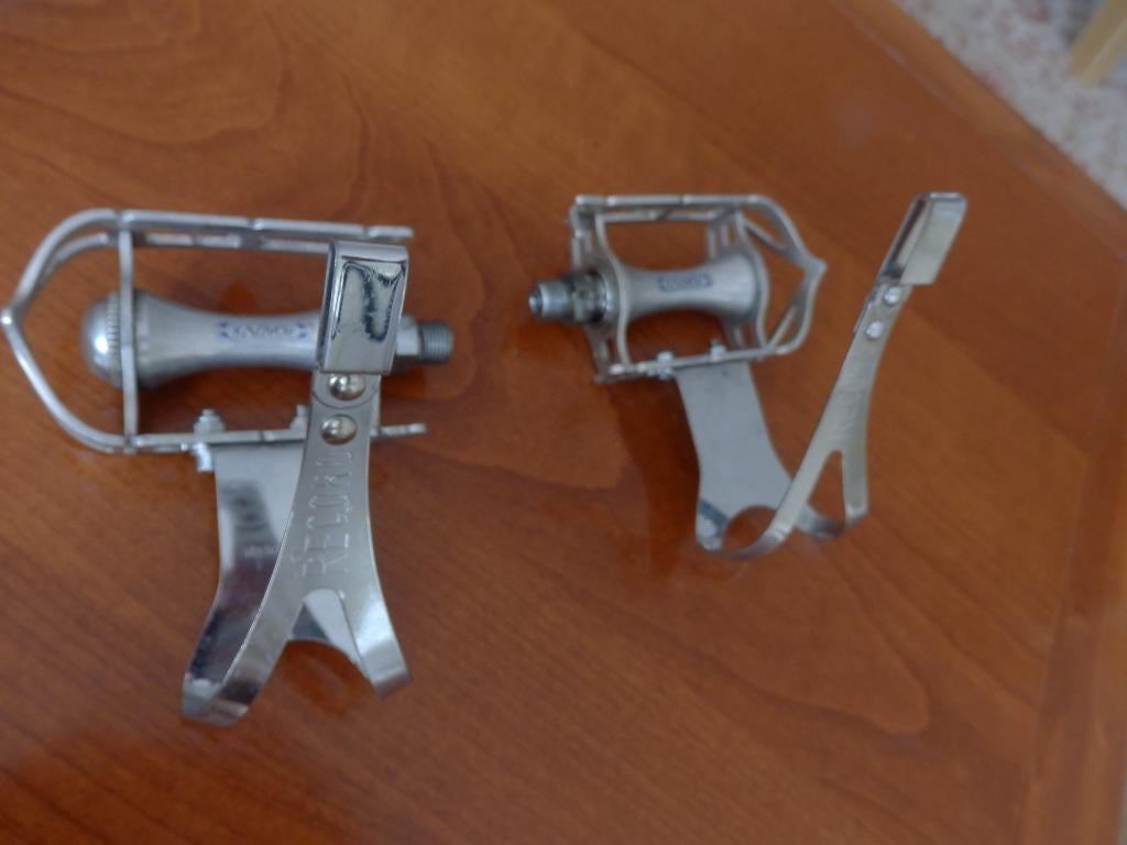 Fietspedalen RETRO, Fietsen en Brommers, Fietsonderdelen, Verzenden, Gebruikt, Crankstel of Pedalen