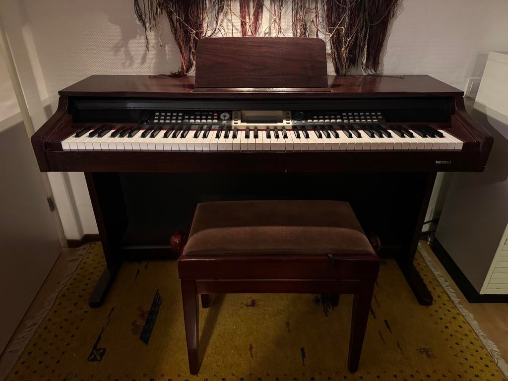 Digitale piano Medeli, Muziek en Instrumenten, Ophalen, Gebruikt, Bruin, Digitaal