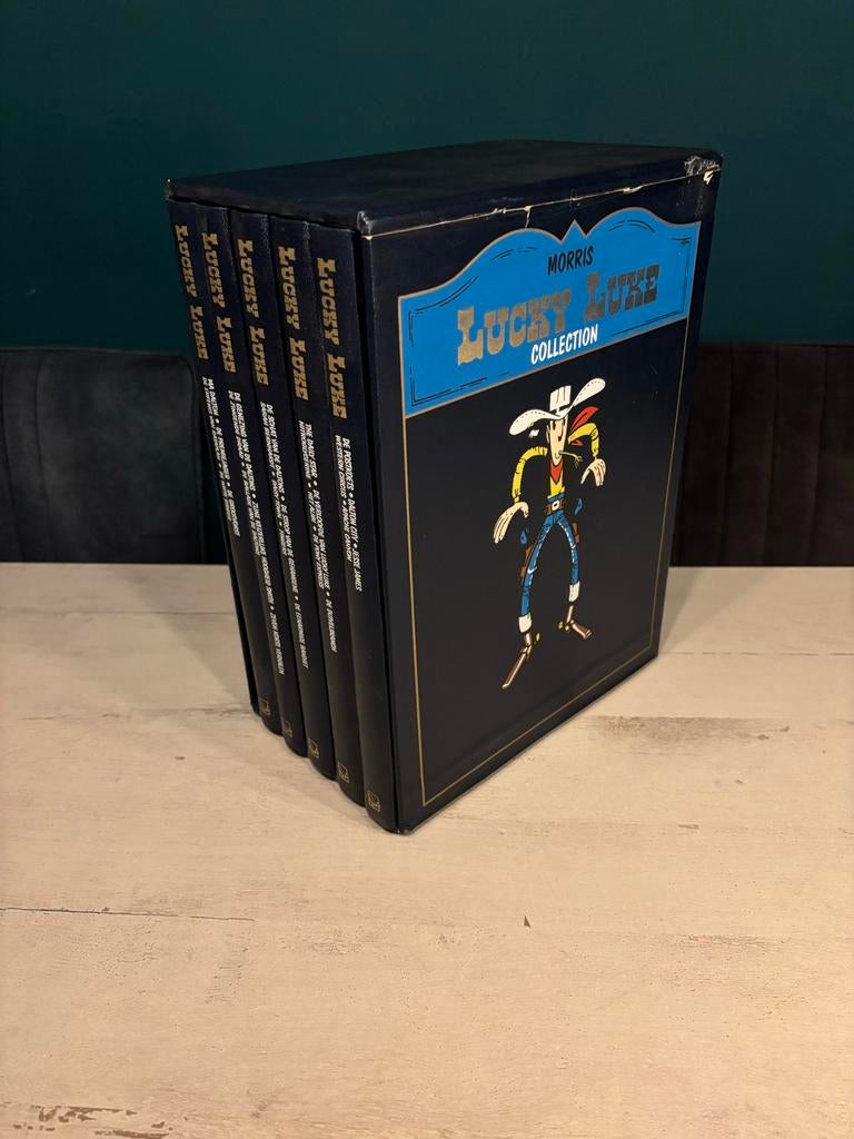 Lucky Luke Collectie Box Lecturama - Nieuwstaat Boeken, Boeken, Complete serie of reeks, Ophalen of Verzenden, Zo goed als nieuw