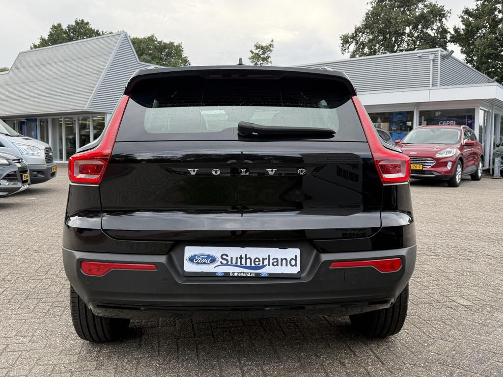 Volvo XC40 1.5 T4 Recharge R-Design 210pk | Parking pack | D, Stof, Euro 6, Hybride Elektrisch/Benzine, 3 cilinders