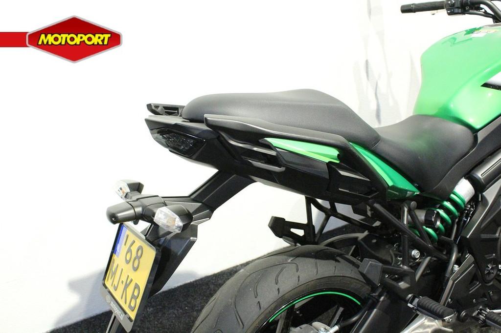 Kawasaki Versys 650 SE ABS - foto 2