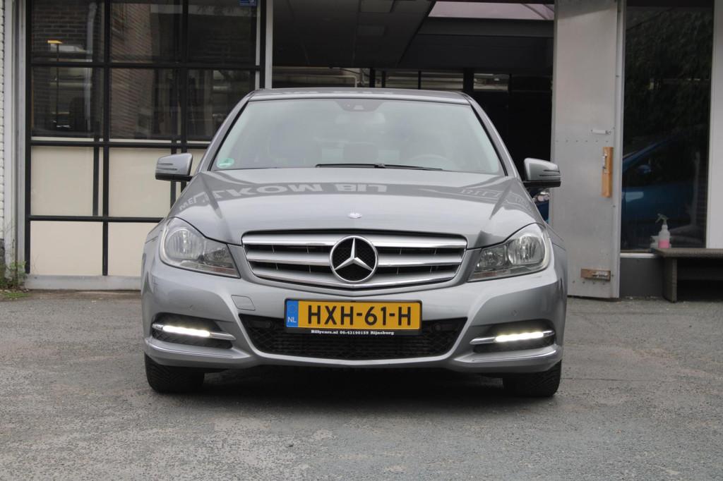 Mercedes-Benz C-klasse 200 Avantgarde / Navi / APK nieuw / C, Auto's, Mercedes-Benz, Automaat, Euro 5, Achterwielaandrijving, Zwart