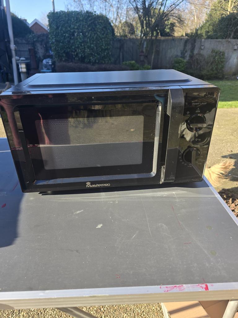 Compacte Magnetron voor Camping of Kleine Ruimte, Gebruikt, Minder dan 45 cm, Ophalen of Verzenden, Magnetron