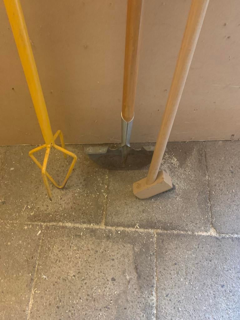 Tuin gereedschap 20 euro grond woeler verkocht, Ophalen of Verzenden, Zo goed als nieuw, Overige soorten