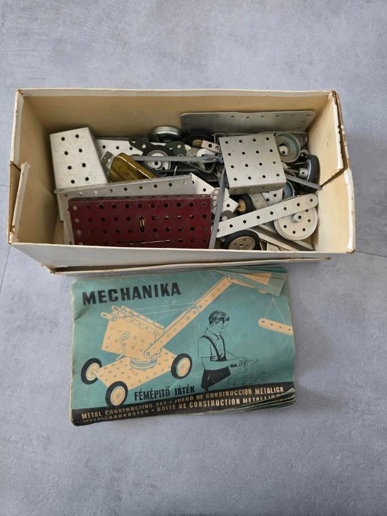 Oud speelgoed Mechanika bouwdoos, Ophalen, Gebruikt, Jongen of Meisje