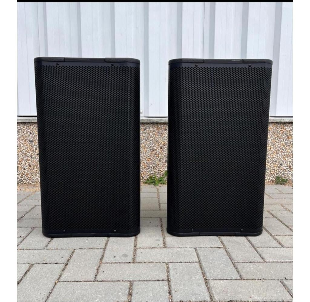QSC AP-5122, Audio, Tv en Foto, Luidsprekers, Ophalen of Verzenden, 120 watt of meer, Front, Rear of Stereo speakers, Overige merken