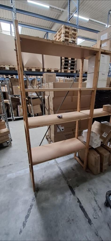 Houten stellingkast met 4 planken Houten bruynzeel legbordst, Ophalen