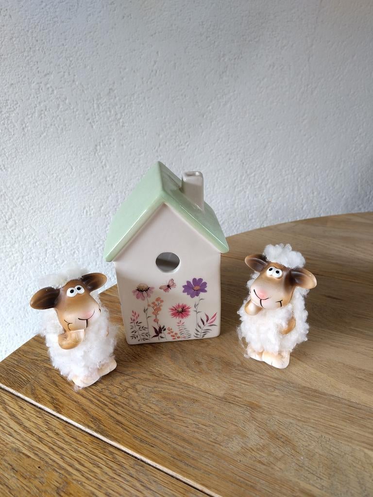 Paasornamenten, Ophalen, Poppenhuis