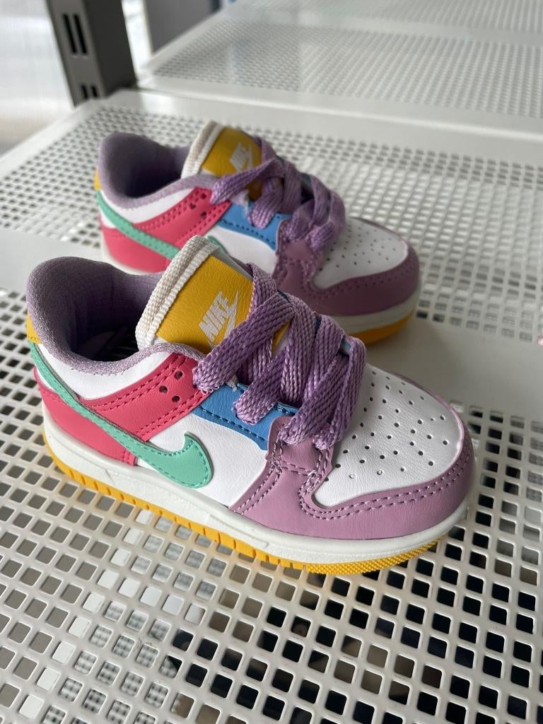 Partij kinder sneakers, Ophalen of Verzenden, Nieuw, One size