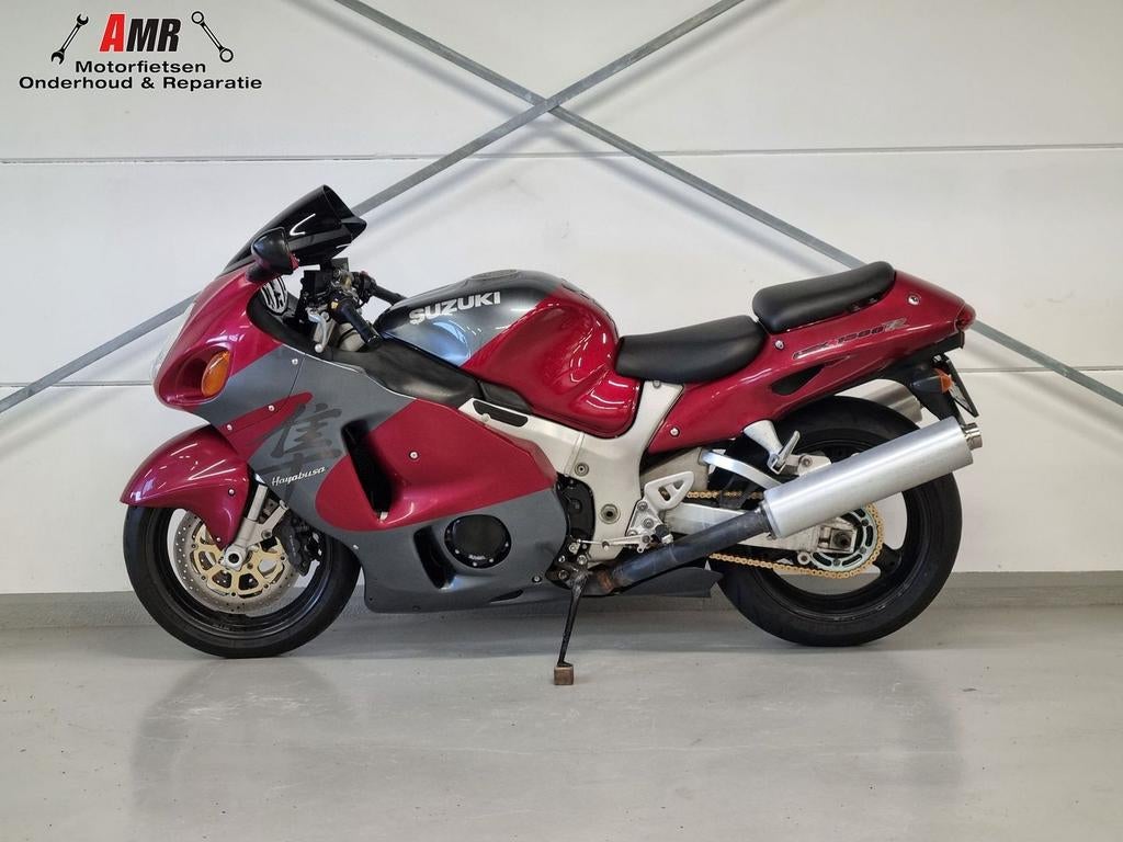 SUZUKI GSX-R 1300 HAYABUSA (bj 2000)