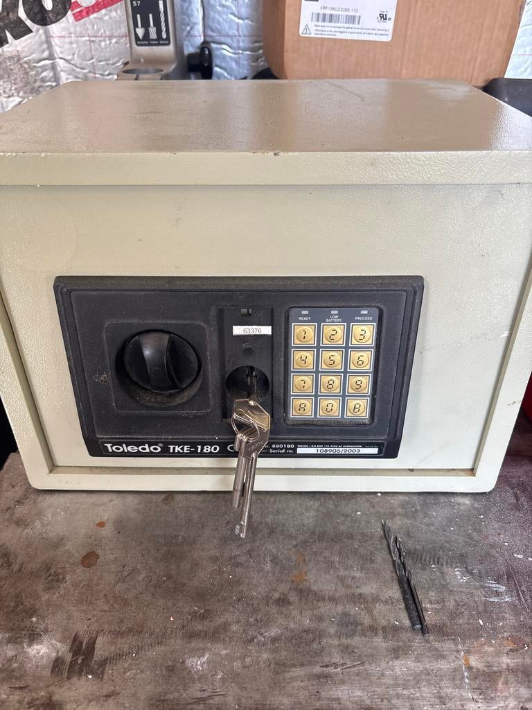 Toledo TKE-180 Kluis met Cijferslot en Sleutel, Ophalen of Verzenden, Gebruikt, Brandkast