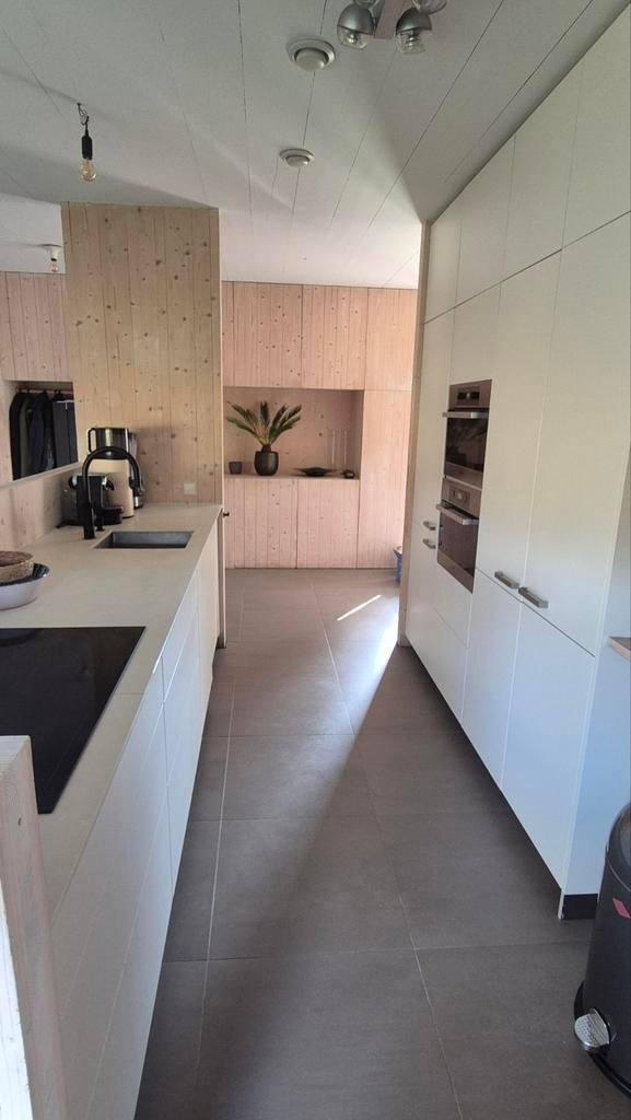 Complete Poggenpohl keuken incl Miele apparatuur, Huis en Inrichting, Keuken | Complete keukens, Ophalen, Gebruikt, Graniet of Steen