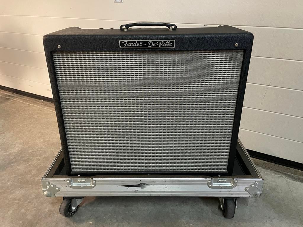 Fender Hotrod Deville 212 met Flightcase, Ophalen, Zo goed als nieuw, Gitaar, 50 tot 100 watt