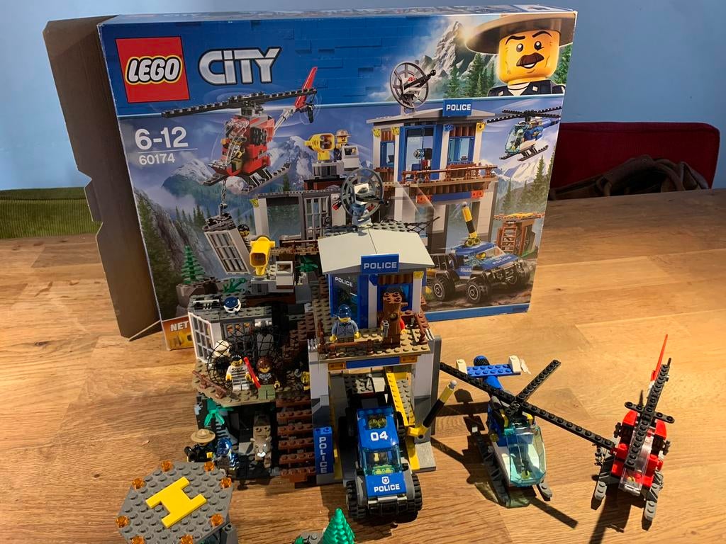 Lego 60174 City berg politiepost, Ophalen of Verzenden, Zo goed als nieuw